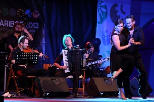 tango_2012_4
